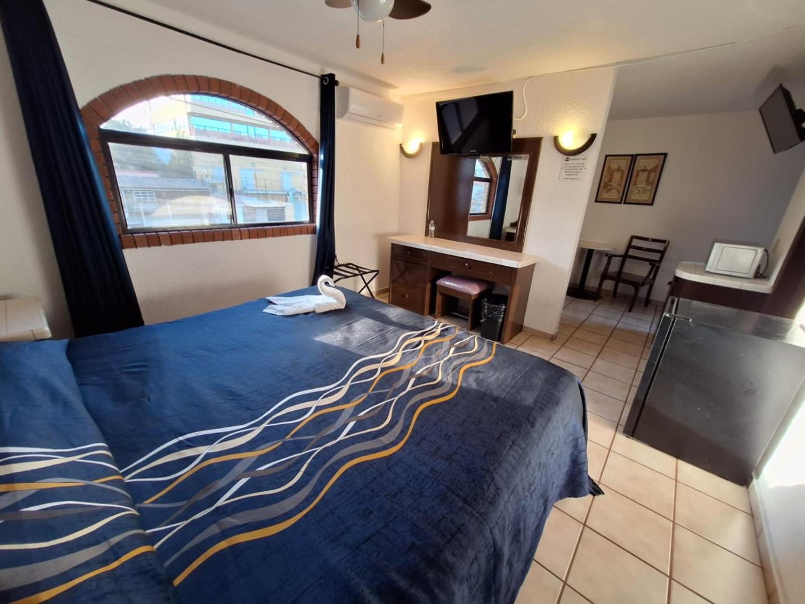 Motel Jabaloyas 提华纳 外观 照片